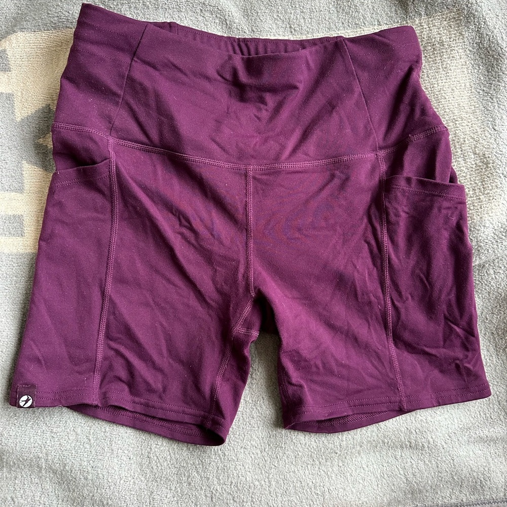 Oisellle purple Pocket Jogger Shorts size 8